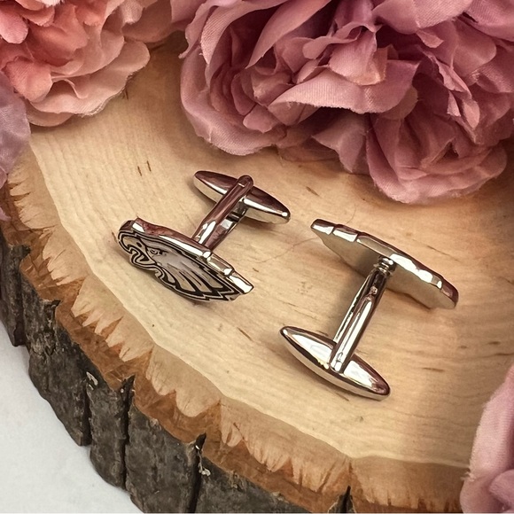 NFL Philadelphia Eagles Logo Cufflinks - Picture 9 of 15
